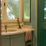Santa Maria Al Poggio - Dimora Storica Con Vista Mare 4*