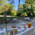 Santa Maria Al Poggio - Dimora Storica Con Vista Mare ベッド・アンド・ブレックファスト