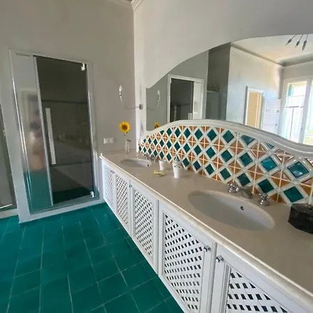 Bed & Breakfast Santa Maria Al Poggio - Dimora Storica Con Vista Mare 4*
