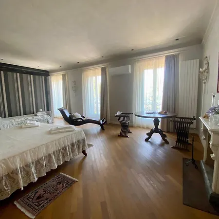 Bed & Breakfast Santa Maria Al Poggio - Dimora Storica Con Vista Mare Porto San Giorgio