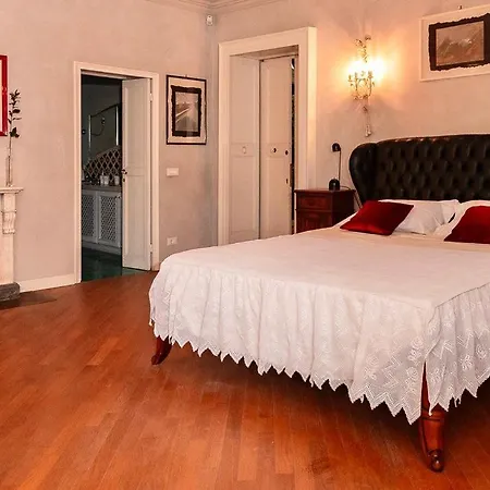 Santa Maria Al Poggio - Dimora Storica Con Vista Mare Bed & Breakfast 4*